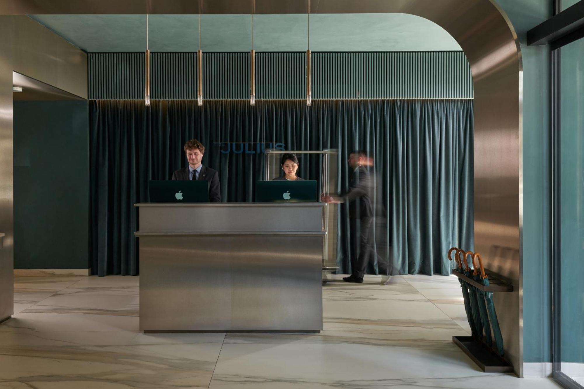 Hotel The Julius 5*