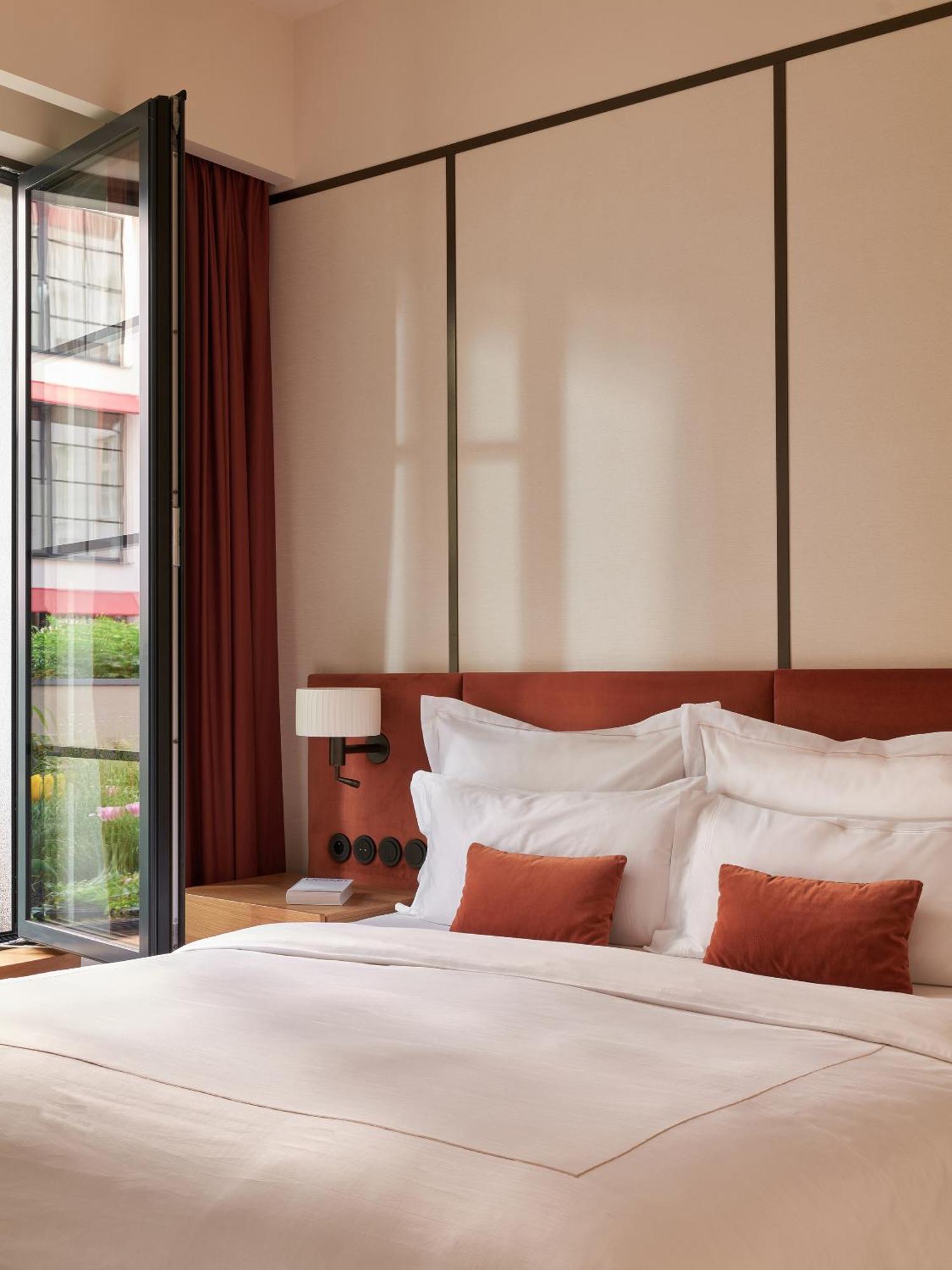 The Julius 5* Prague